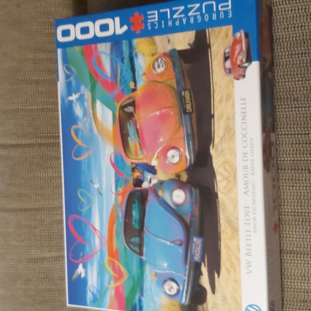 Eurographics VW Beetle Love 1000pc puzzle